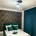 Edgar Apartment *