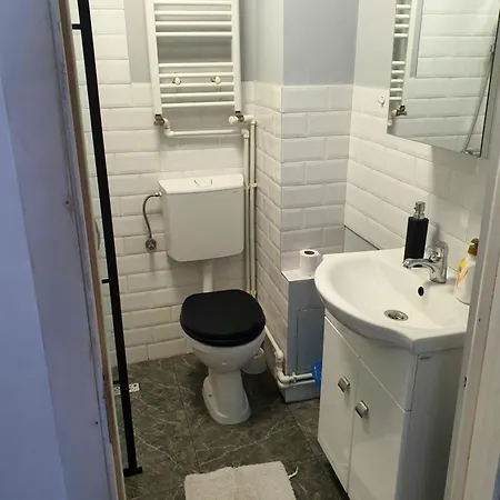 Edgar Apartmán *